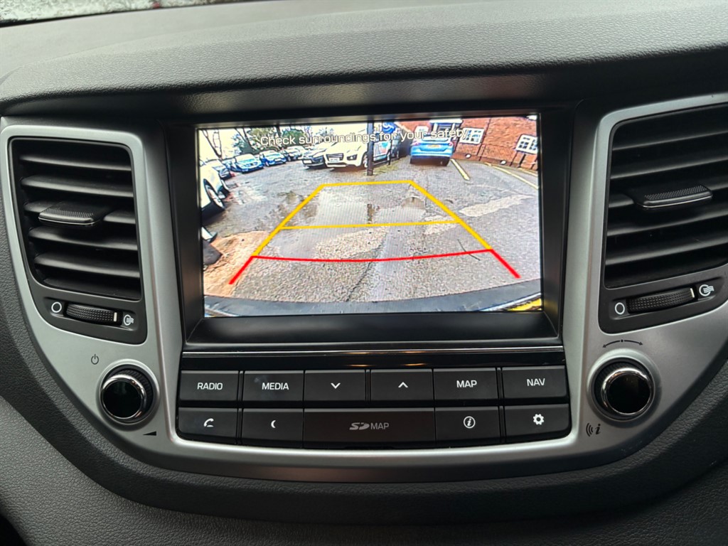 Used Hyundai TUCSON 2017 for sale - 76476288: Photo 4