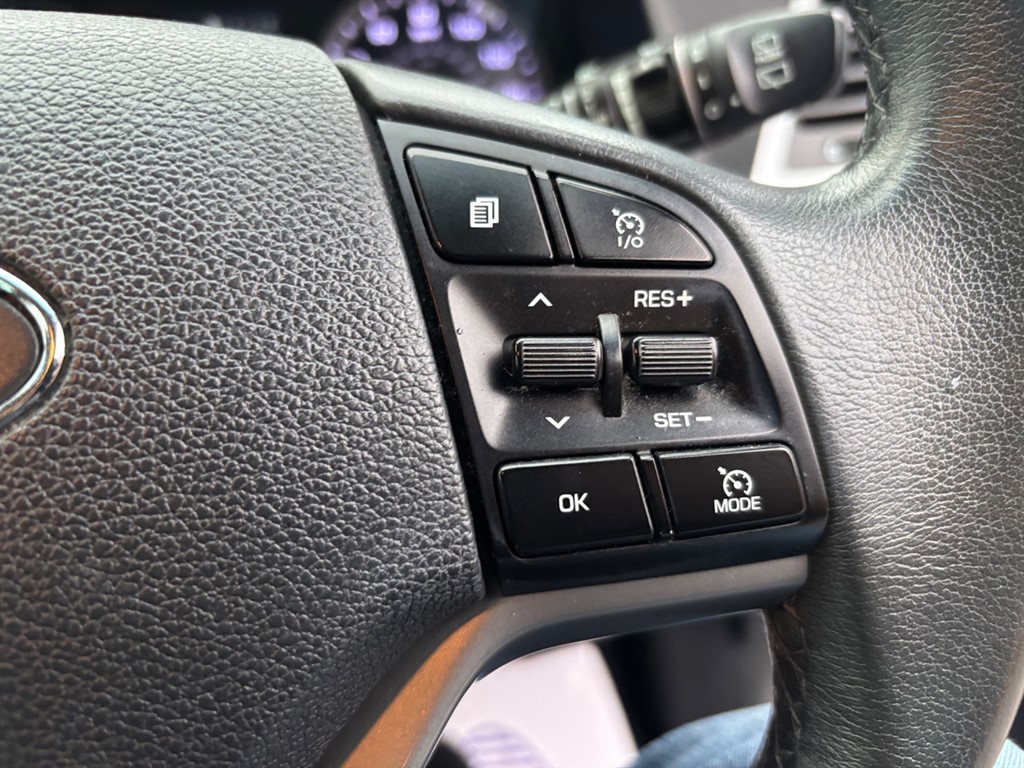 Used Hyundai TUCSON 2017 for sale - 76476288: Photo 8