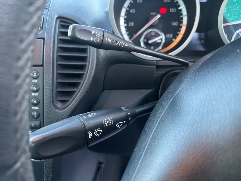 Used Mercedes-Benz SLK 2009 for sale - 76818098: Photo 14