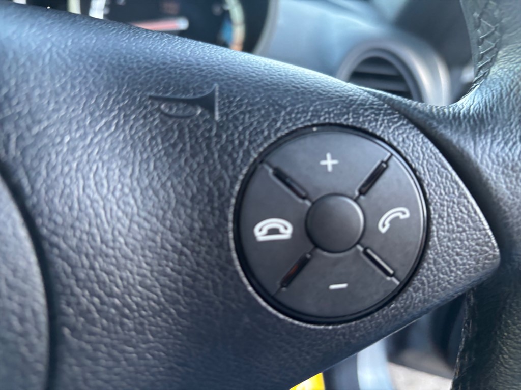 Used Mercedes-Benz SLK 2009 for sale - 76818098: Photo 15