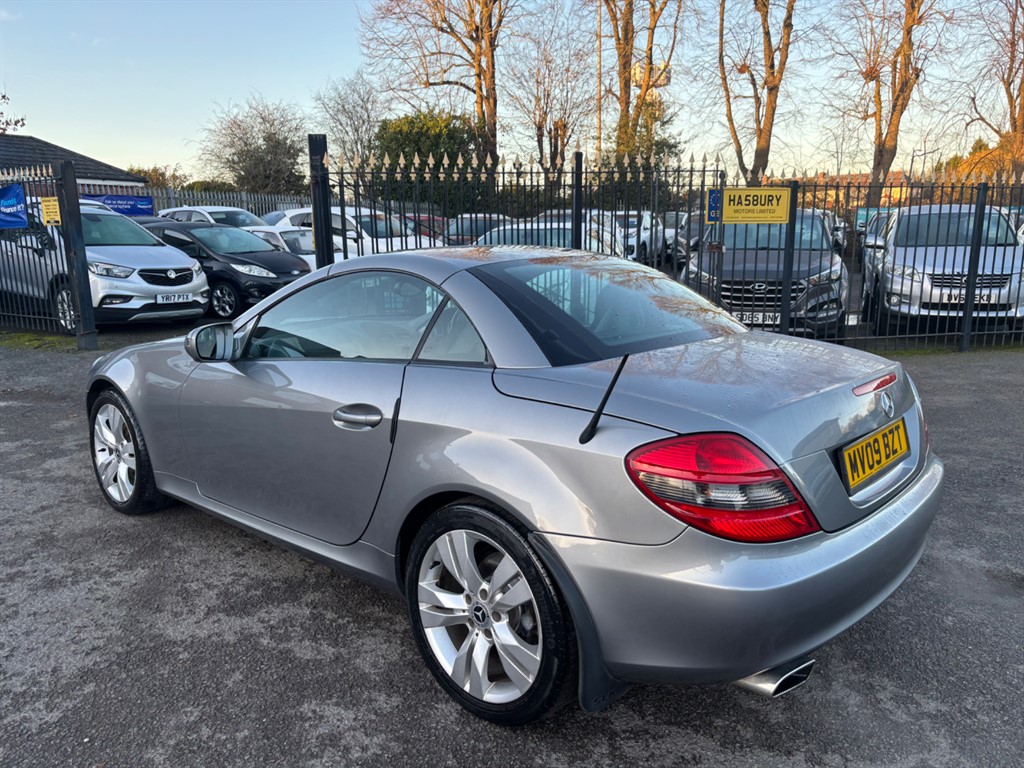 Used Mercedes-Benz SLK 2009 for sale - 76818098: Photo 21