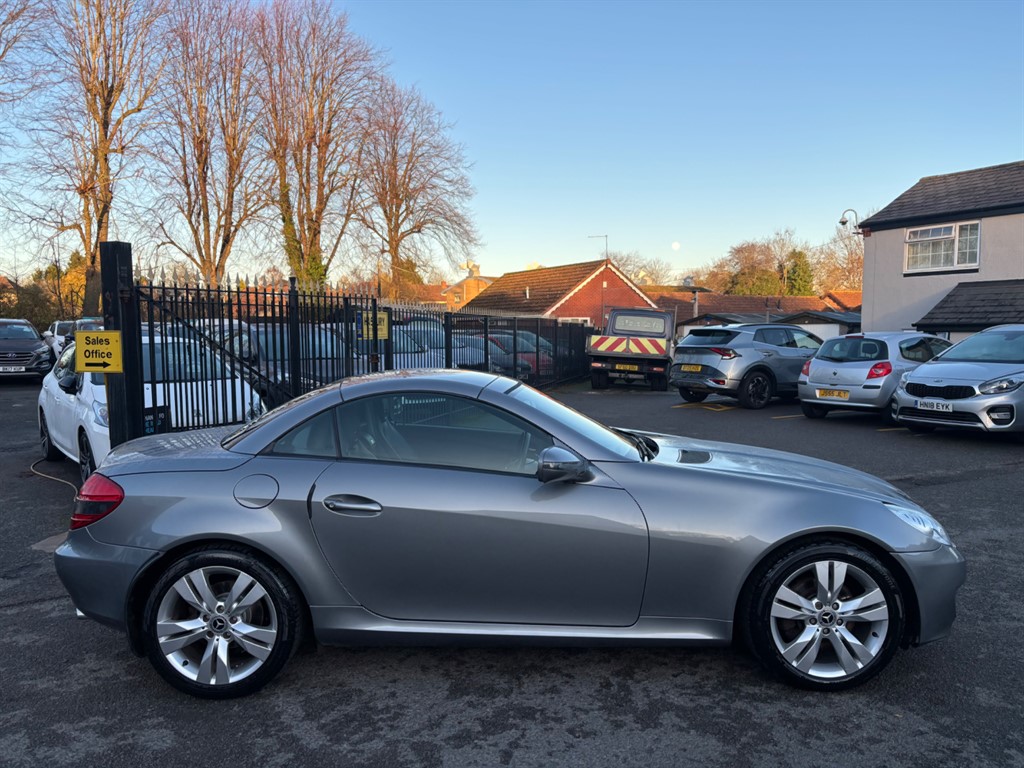 Used Mercedes-Benz SLK 2009 for sale - 76818098: Photo 8