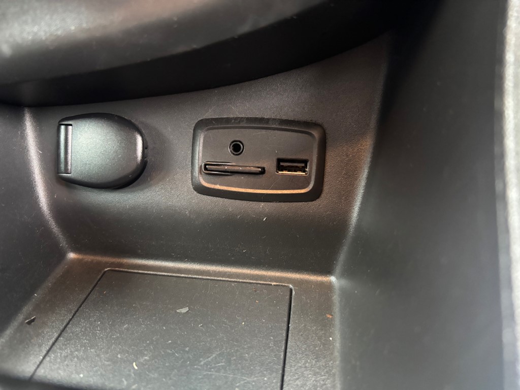 Used Renault Clio 2016 for sale - 76487683: Photo 12