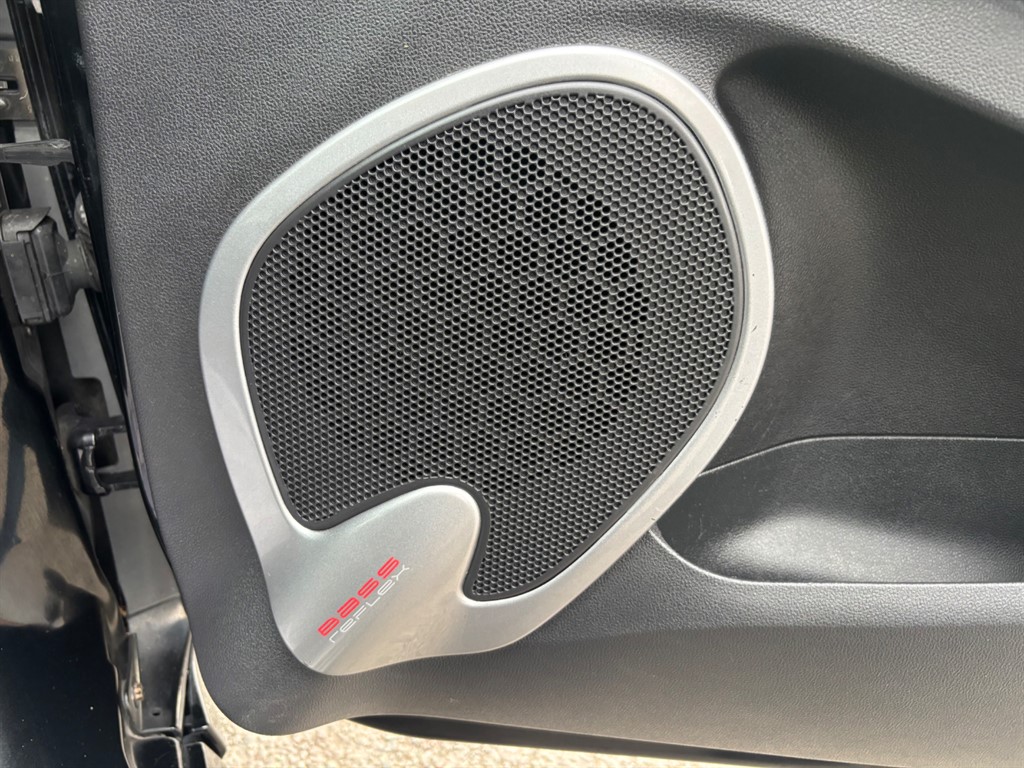 Used Renault Clio 2016 for sale - 76487683: Photo 15