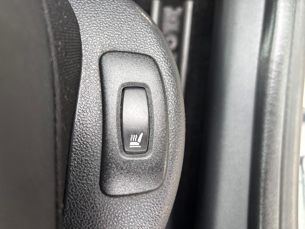 Used Renault Clio 2016 for sale - 76487683: Photo 18