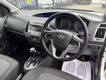 Used Hyundai i20 2013 for sale - 75629829: Photo