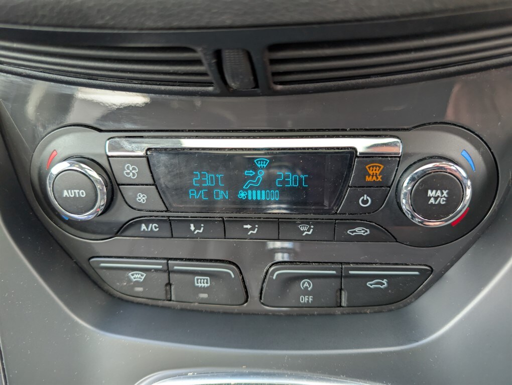 Used Ford Kuga 2015 for sale - 76241000: Photo 22