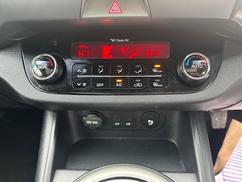 Used Kia Sportage 2015 for sale - 76544660: Photo