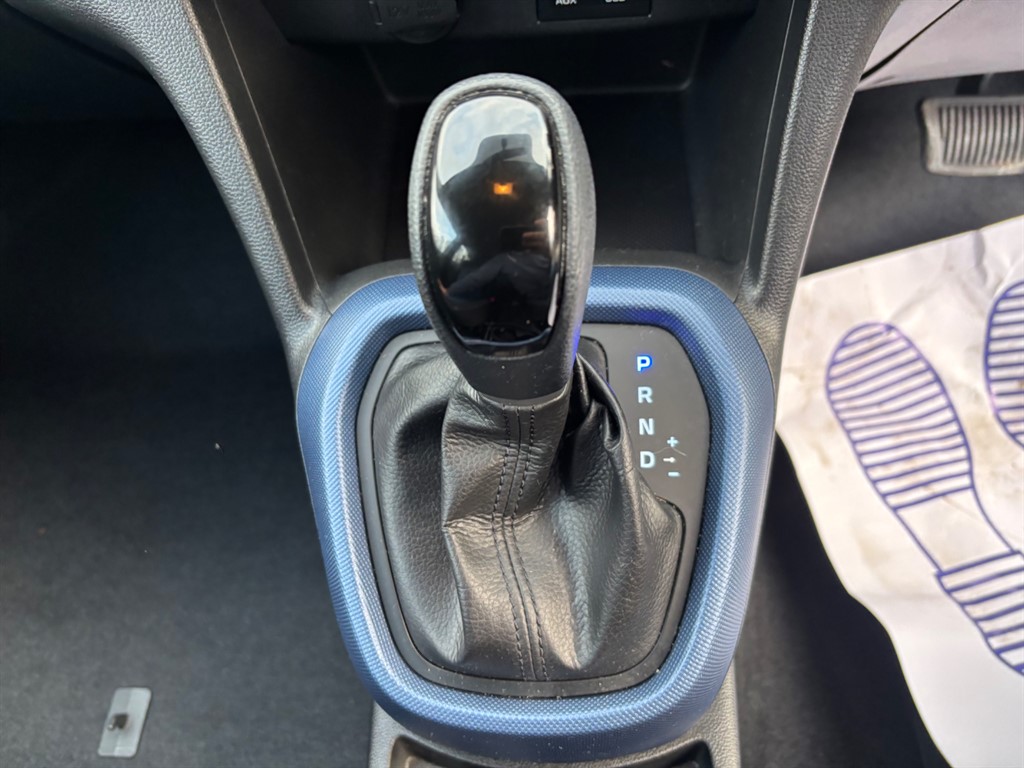 Used Hyundai i10 2014 for sale - 76390306: Photo 3