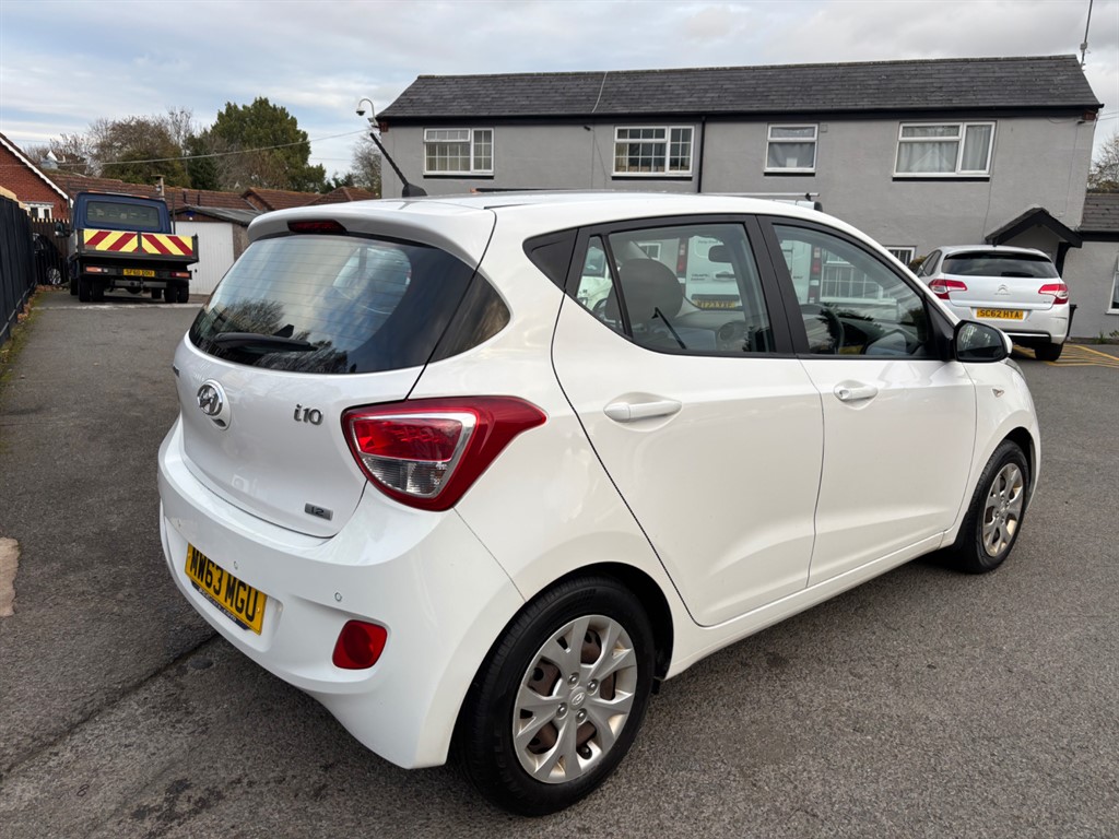 Used Hyundai i10 2014 for sale - 76390306: Photo 8