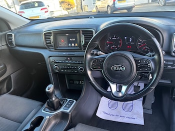 Used Kia Sportage 2017 for sale - 76191212: Photo 2