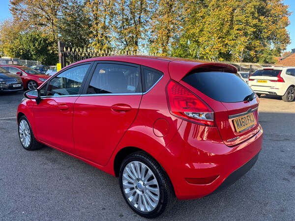 Used Ford Fiesta 2010 for sale - 76240995: Photo 17