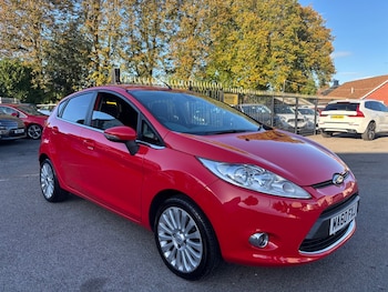 Used Ford Fiesta 2010 for sale - 76240995: Photo