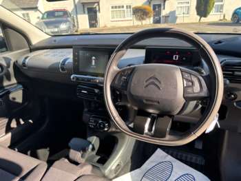 Used Citroen C4 Cactus 2017 for sale - 74579664: Photo