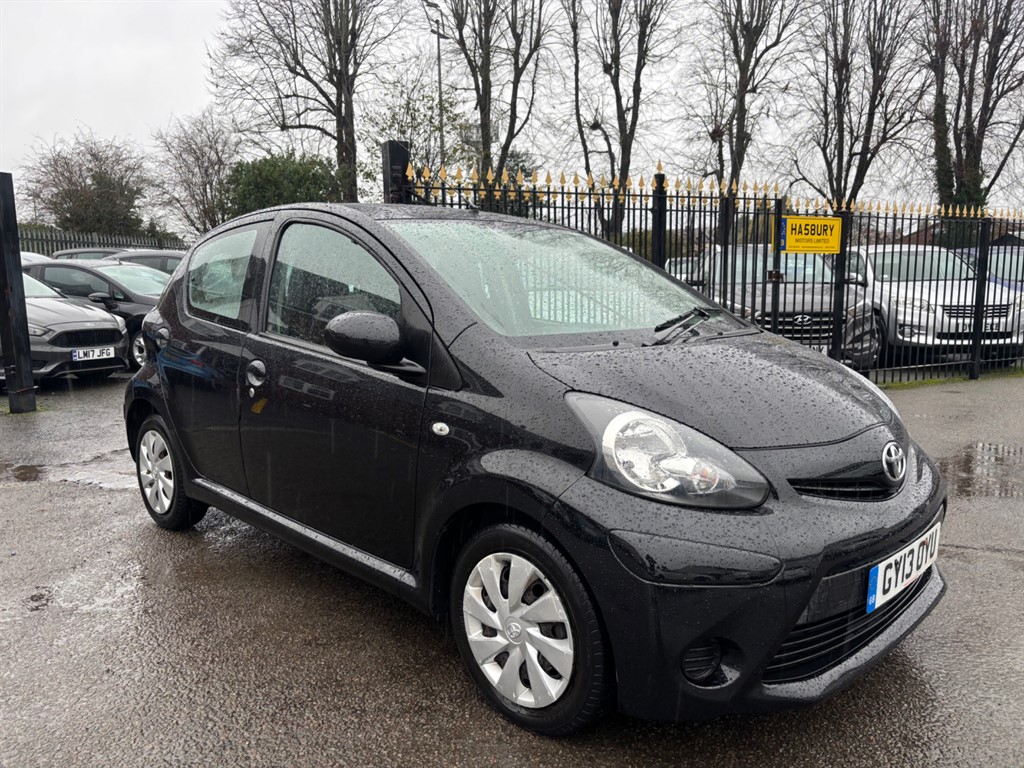 Used Toyota AYGO 2013 for sale - 76664647: Photo 1