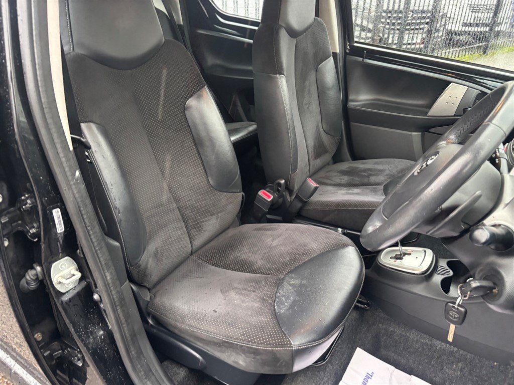 Used Toyota AYGO 2013 for sale - 76664647: Photo 9