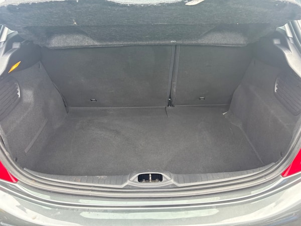 Used Peugeot 208 2014 for sale - 75570297: Photo 7