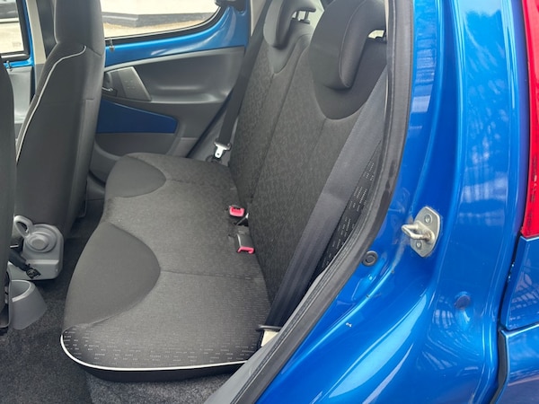 Used Peugeot 107 2011 for sale - 76229522: Photo 12