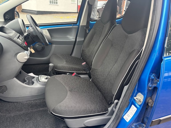Used Peugeot 107 2011 for sale - 76229522: Photo 14