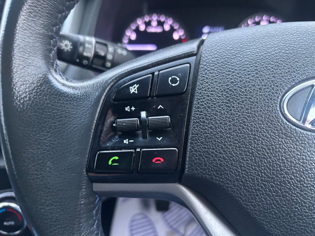 Used Hyundai TUCSON 2017 for sale - 76889064: Photo 10