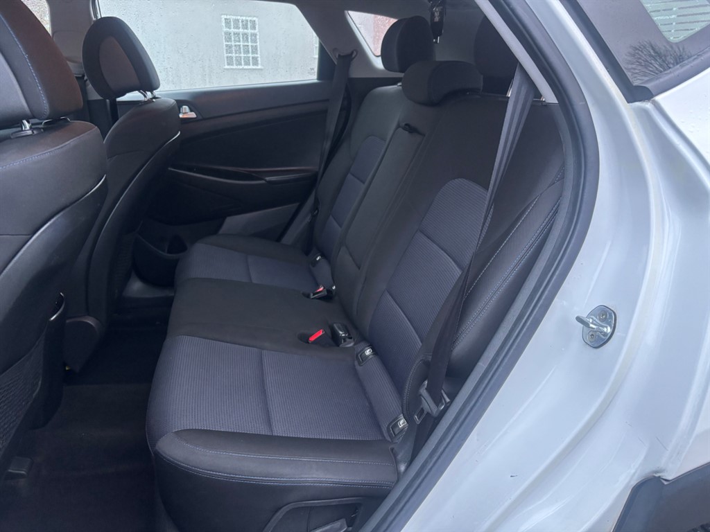 Used Hyundai TUCSON 2017 for sale - 76889064: Photo 22