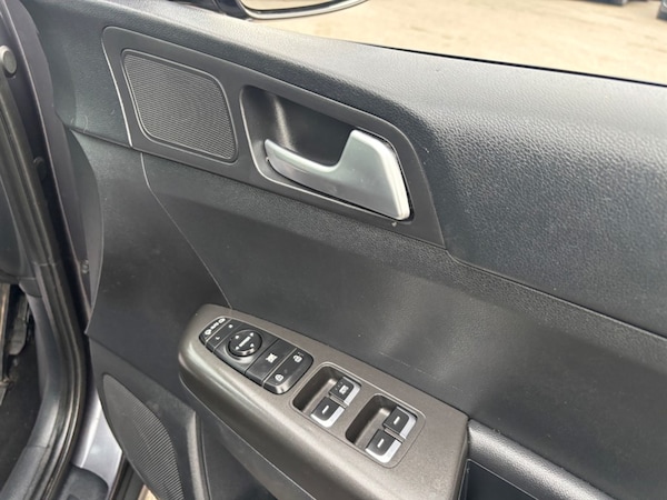 Used Kia Sportage 2017 for sale - 76112493: Photo 8