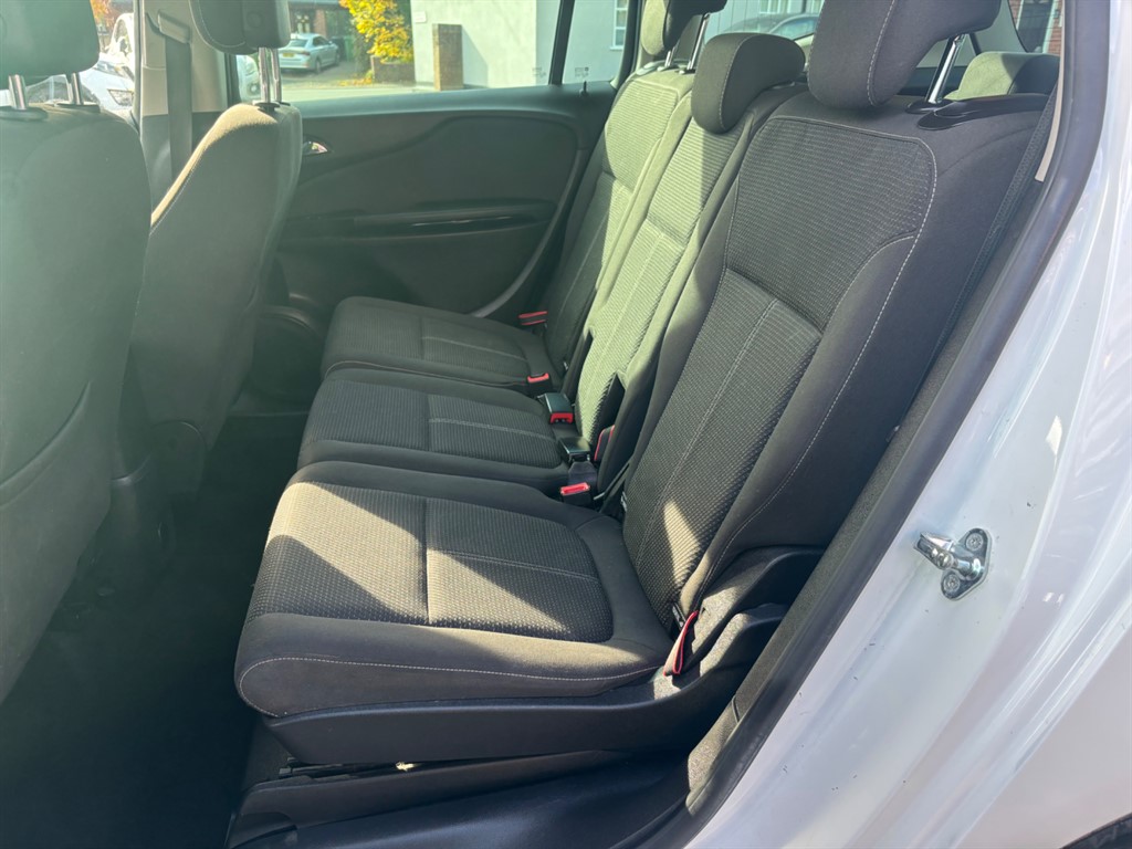 Used Vauxhall Zafira 2015 for sale - 76390314: Photo 16