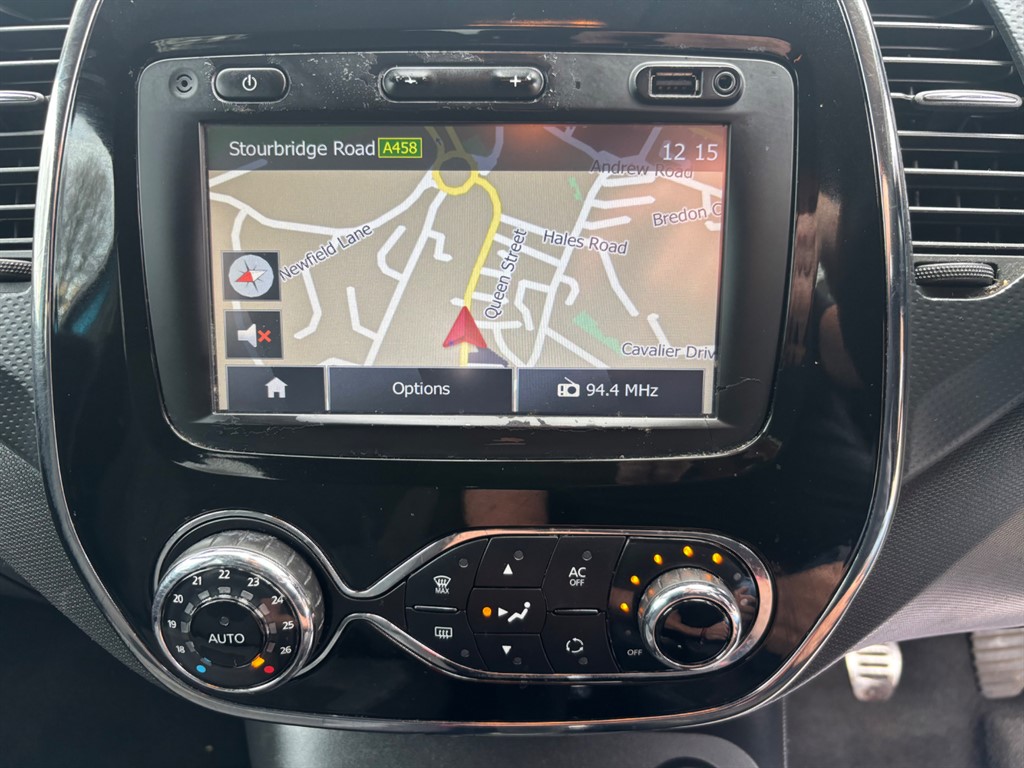 Used Renault Captur 2014 for sale - 76480032: Photo 3