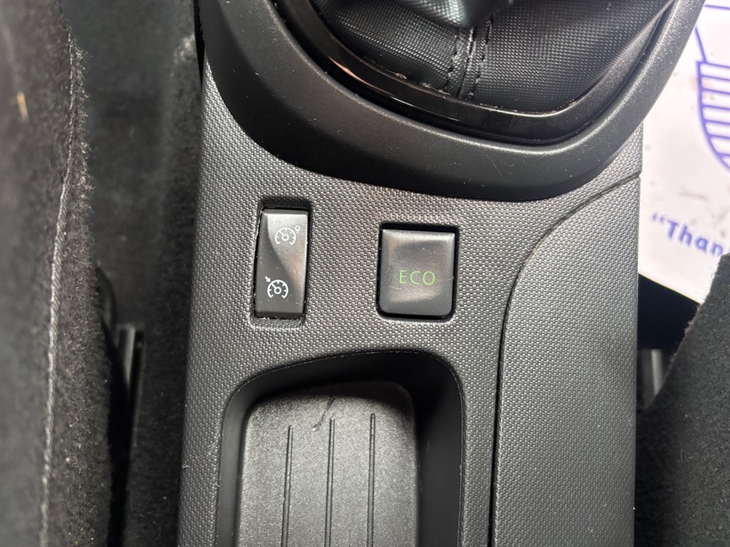 Used Renault Captur 2014 for sale - 76480032: Photo 8