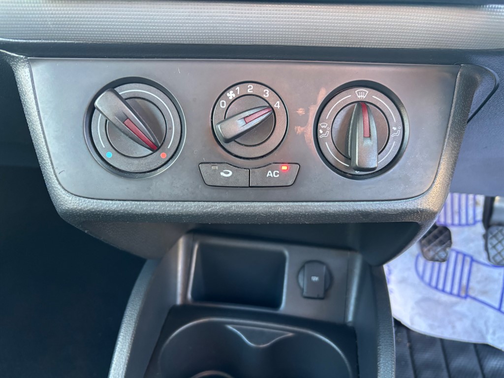 Used SEAT Ibiza 2010 for sale - 76636043: Photo 5