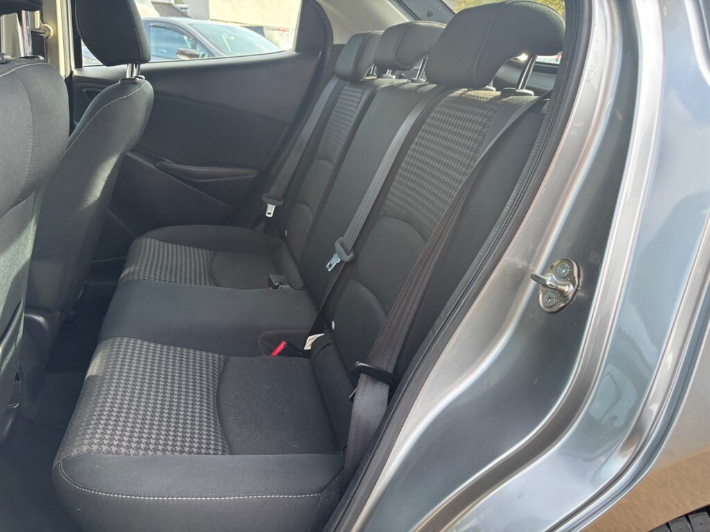 Used Mazda Mazda2 2017 for sale - 76015336: Photo 11