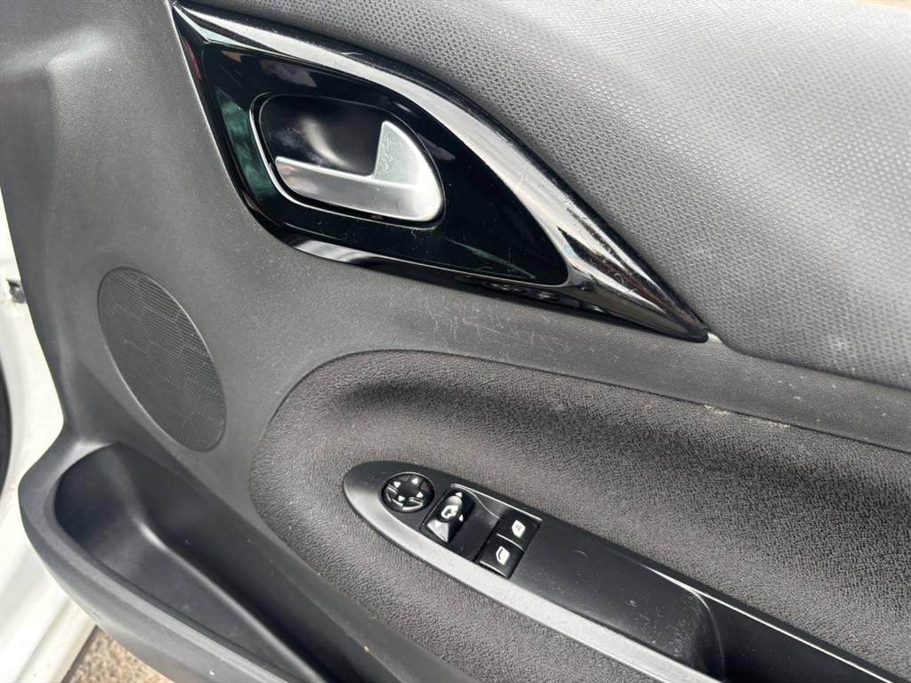 Used Citroen DS3 2014 for sale - 76480023: Photo 14