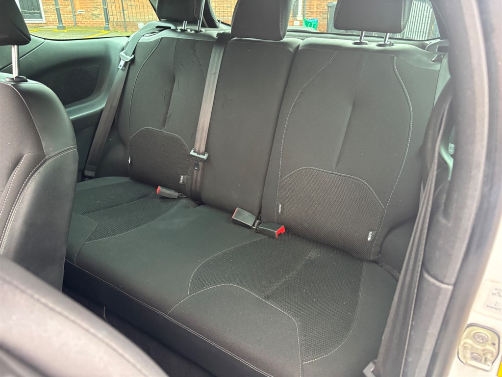 Used Citroen DS3 2014 for sale - 76480023: Photo 16