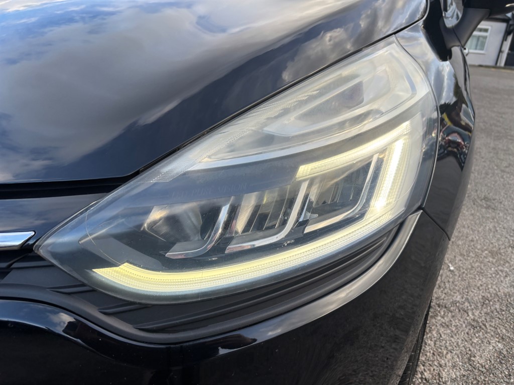 Used Renault Clio 2017 for sale - 76575303: Photo 18