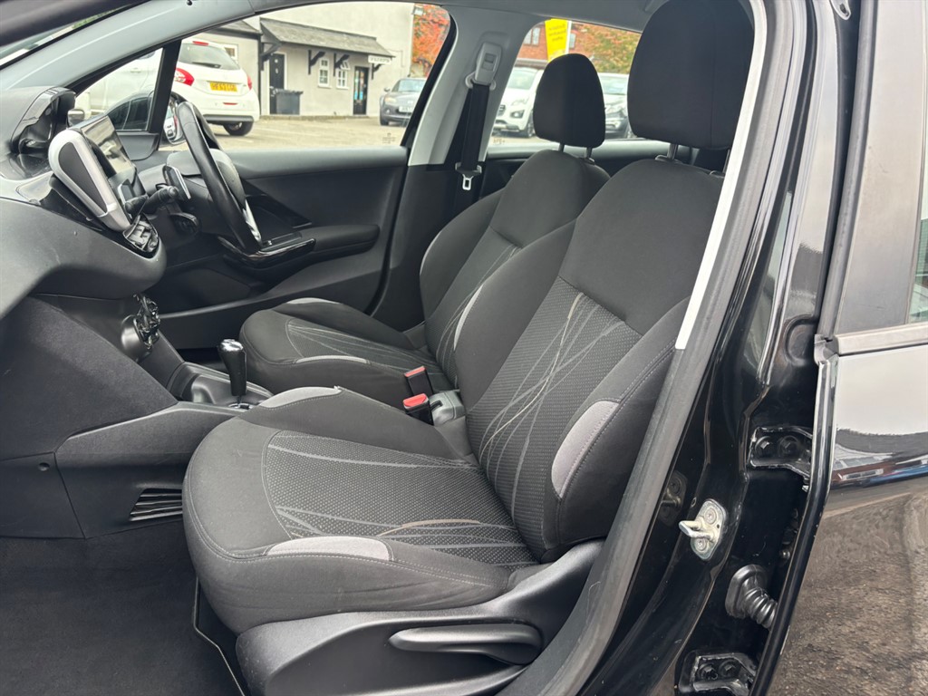 Used Peugeot 208 2013 for sale - 76466644: Photo 13