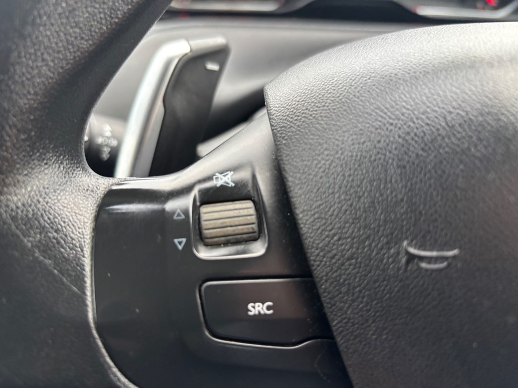 Used Peugeot 208 2013 for sale - 76466644: Photo 16