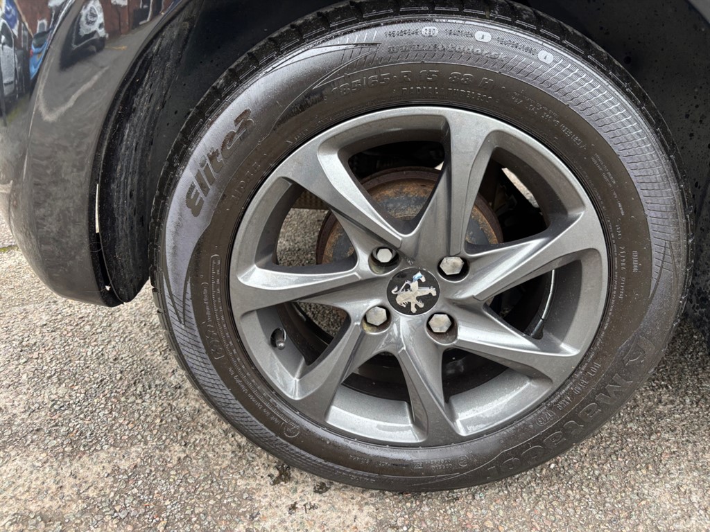 Used Peugeot 208 2013 for sale - 76466644: Photo 20