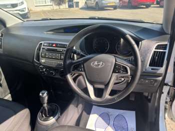 Used Hyundai i20 2013 for sale - 75104583: Photo