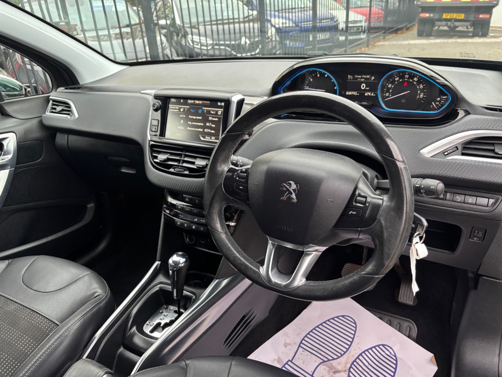 Used Peugeot 2008 2014 for sale - 76297764: Photo 2