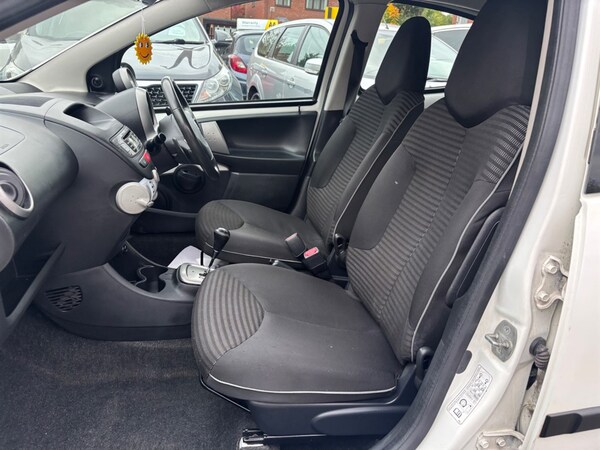 Used Peugeot 107 2013 for sale - 76311414: Photo 15