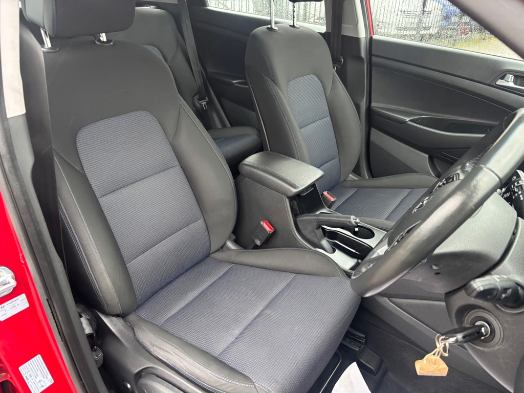 Used Hyundai TUCSON 2018 for sale - 76664649: Photo 12