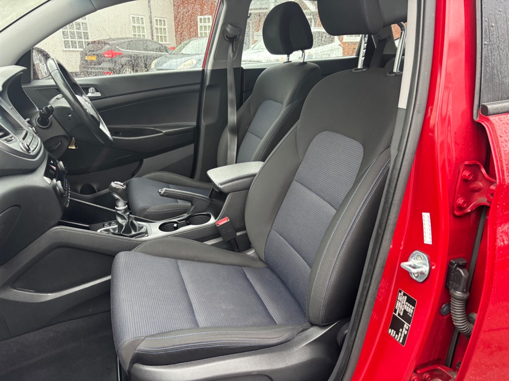 Used Hyundai TUCSON 2018 for sale - 76664649: Photo 18