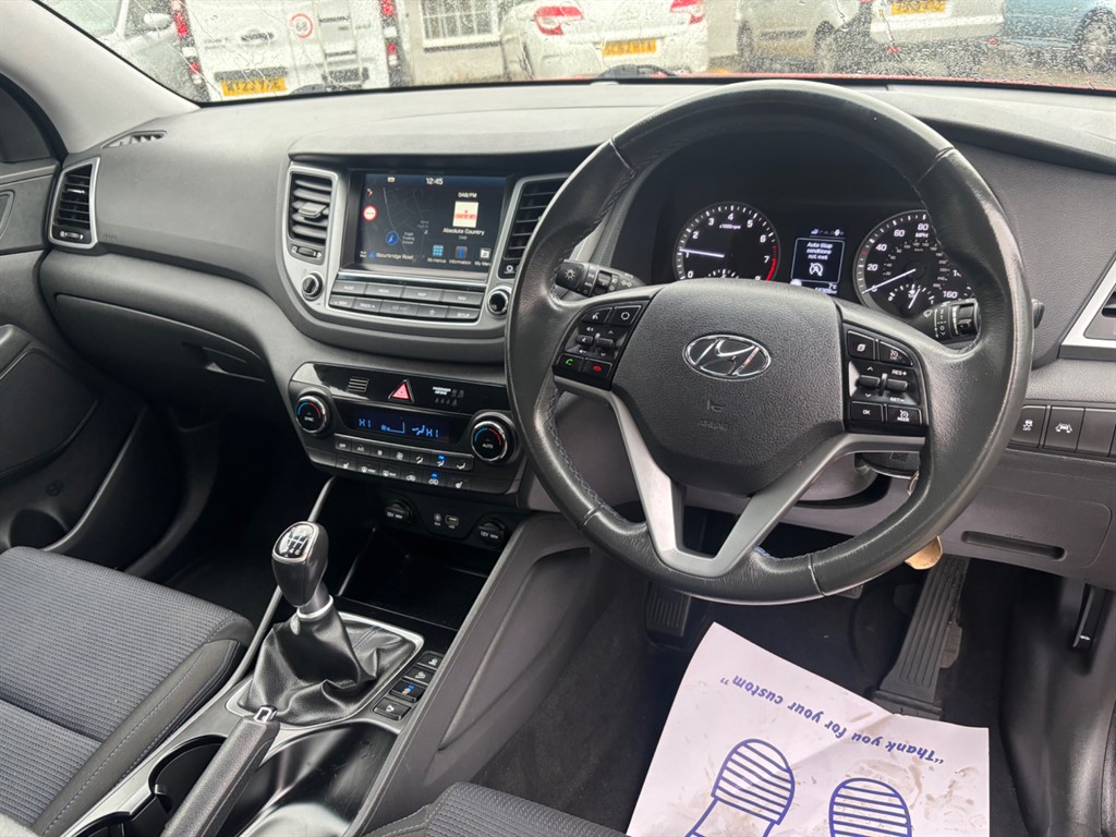 Used Hyundai TUCSON 2018 for sale - 76664649: Photo 2