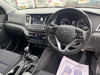 Used Hyundai TUCSON 2018 for sale - 76664649: Photo