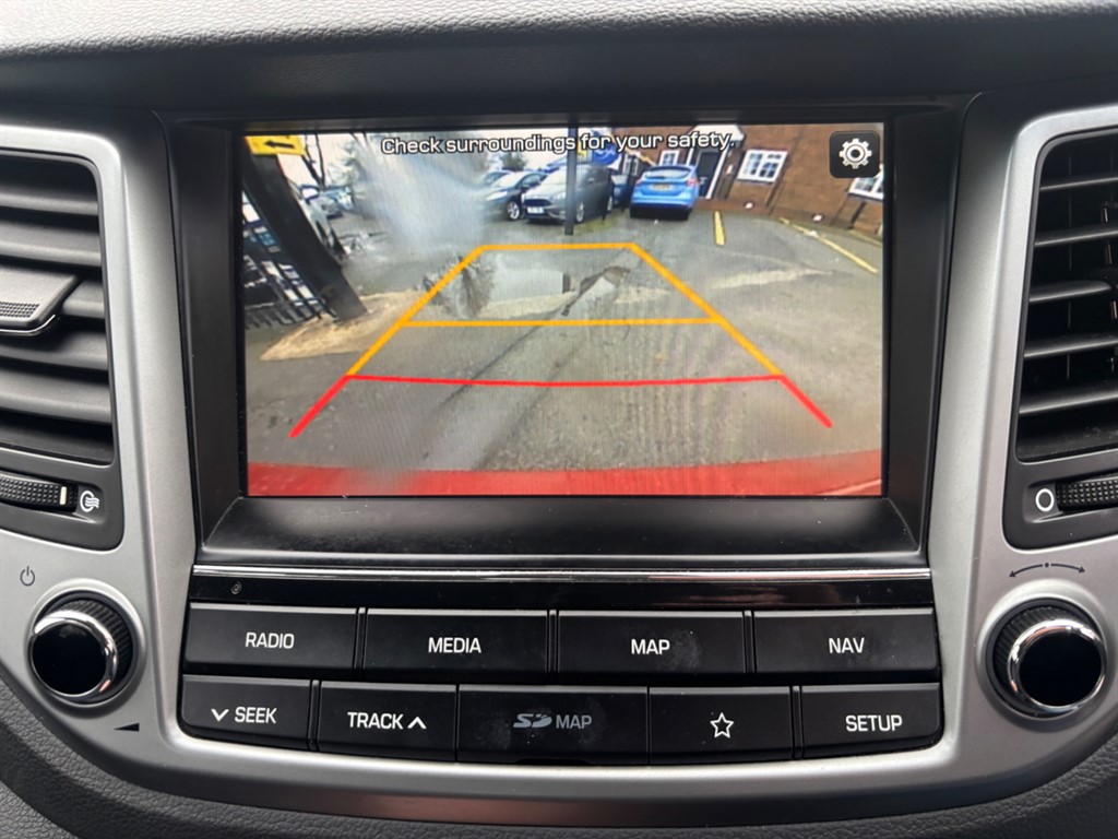 Used Hyundai TUCSON 2018 for sale - 76664649: Photo 3