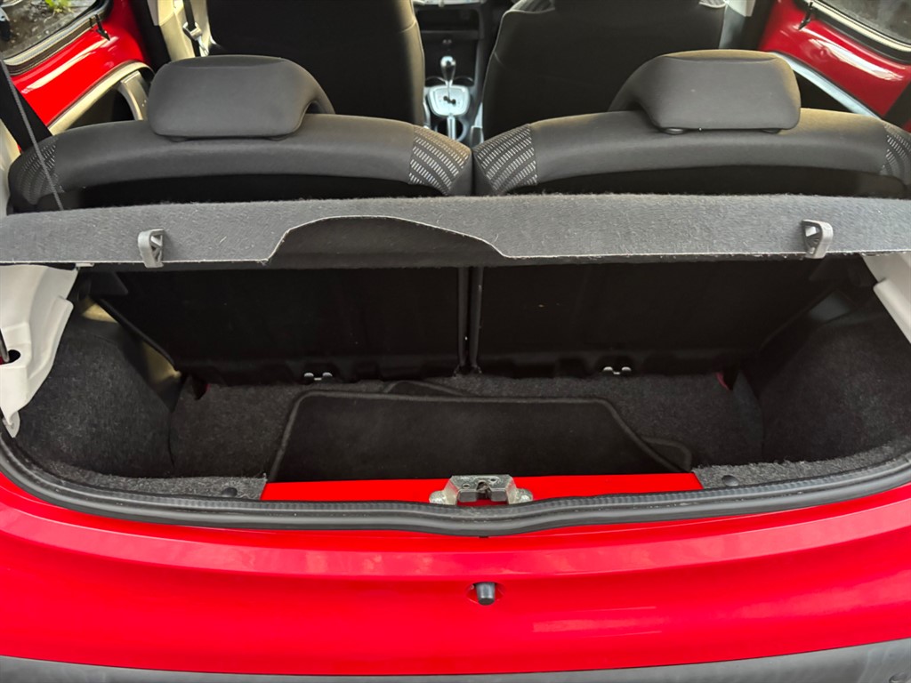 Used Peugeot 107 2013 for sale - 76628537: Photo 13