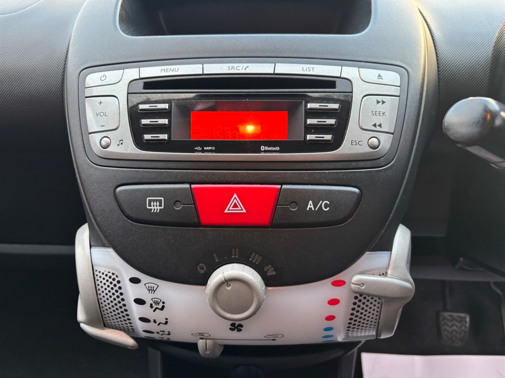 Used Peugeot 107 2013 for sale - 76628537: Photo 7