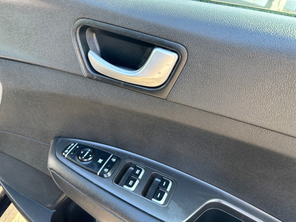 Used Kia Optima 2017 for sale - 76390308: Photo 15