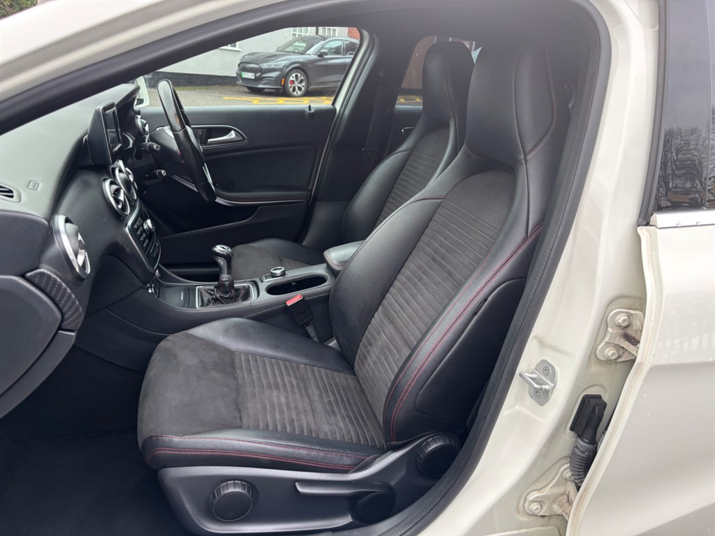 Used Mercedes-Benz A-Class 2015 for sale - 76580392: Photo 12