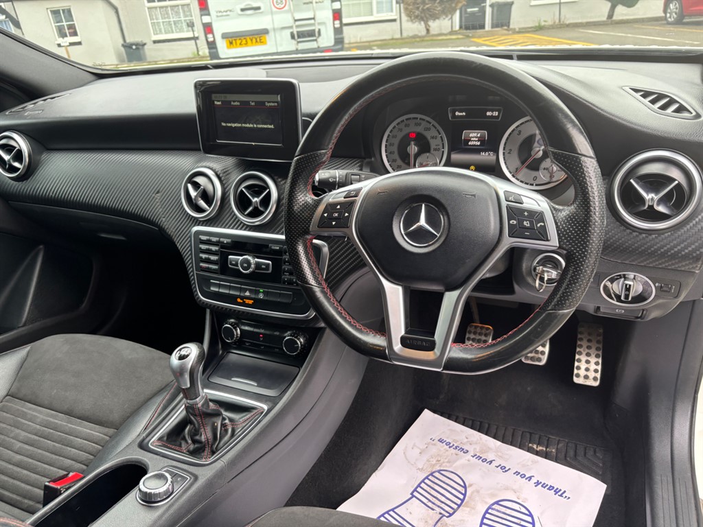 Used Mercedes-Benz A-Class 2015 for sale - 76580392: Photo 2